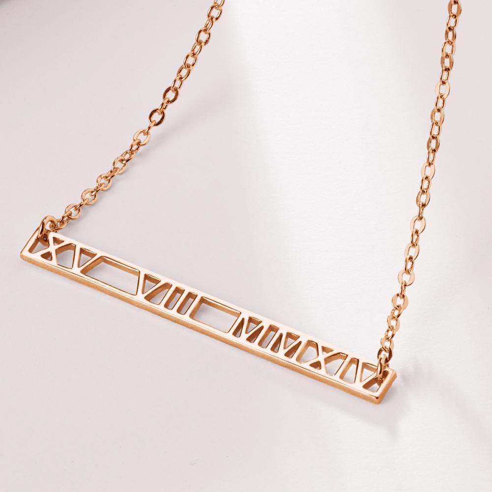 Römische Ziffern-Halskette Individuelle Datums-Halskette Rose Gold Plattiert
