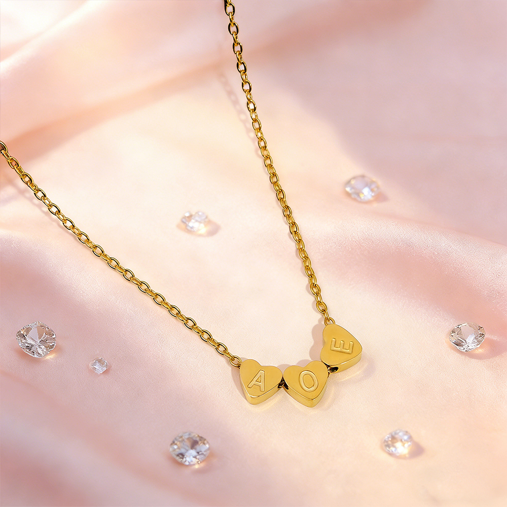 Personalisierte Herzkette Mit Initialen – Individuelle Herzkette Mit Initialen Für Paare – Halskette Mit Initialen Für Familie Oder Partner – Geschenkidee Für Sie - namenecklacede