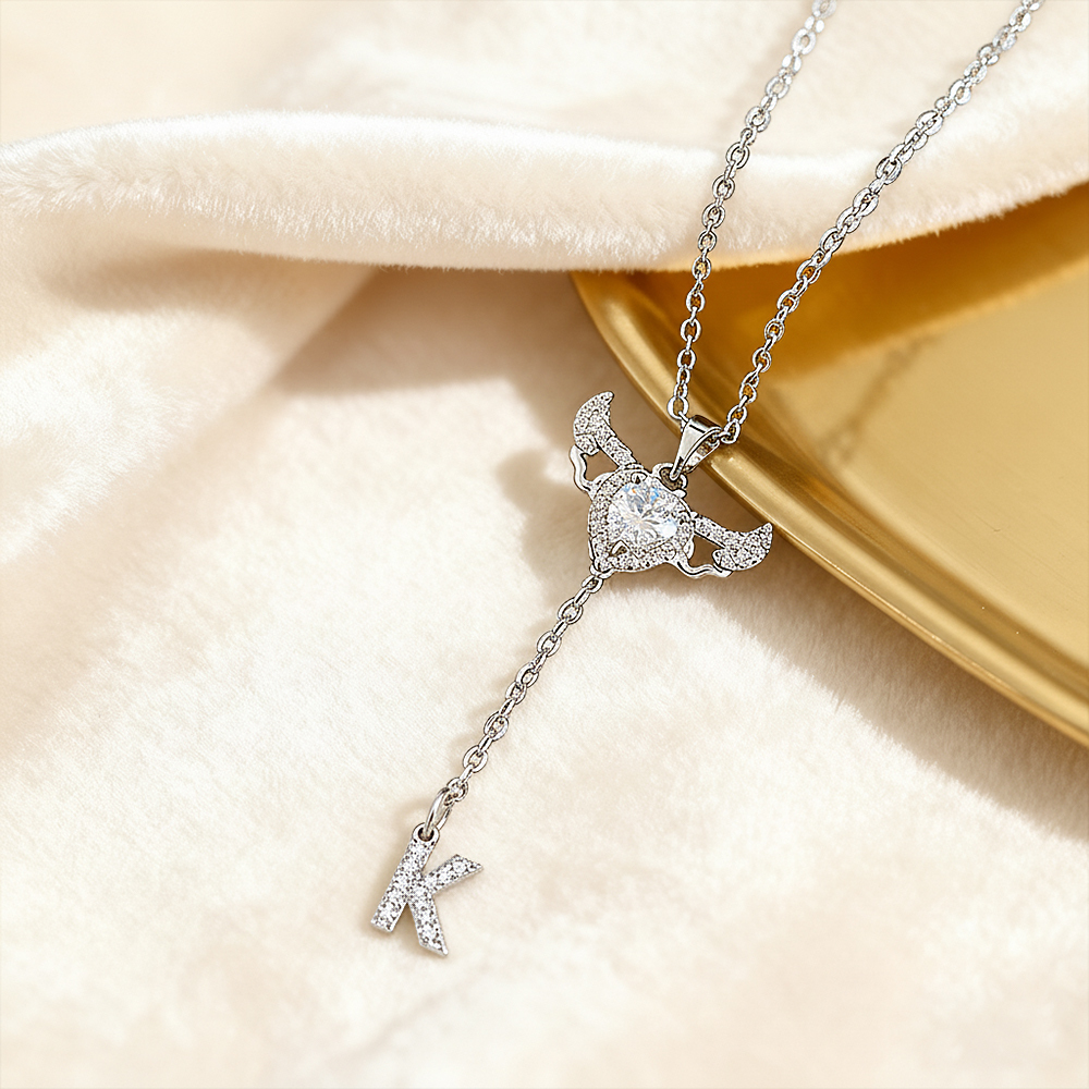 Animierte Initialen-halskette Mit Amor-engelsflügeln. Individuelle Initialen-tropfen-halskette Mit Beweglichen Flügeln. Lustiger Kinetischer Initialen-tropfen-anhänger. Weihnachtsgeschenke Für Sie - namenecklacede