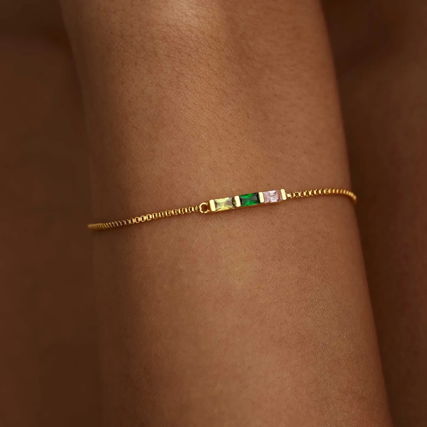 Personalisiertes Geburtssteinarmband Im Baguette-stil, Zierliches Familien-geburtssteinarmband, Modernes Geburtssteinarmband, Weihnachtsgeschenk Für Sie - namenecklacede