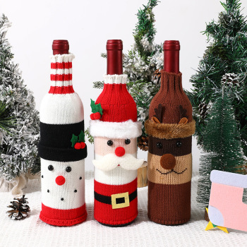 Knitted Christmas Wine Bottle Covers Set of 3 Christmas Character Decor Santa, Snowman & Reindeer Decor Reusable Xmas Table Decor Gift