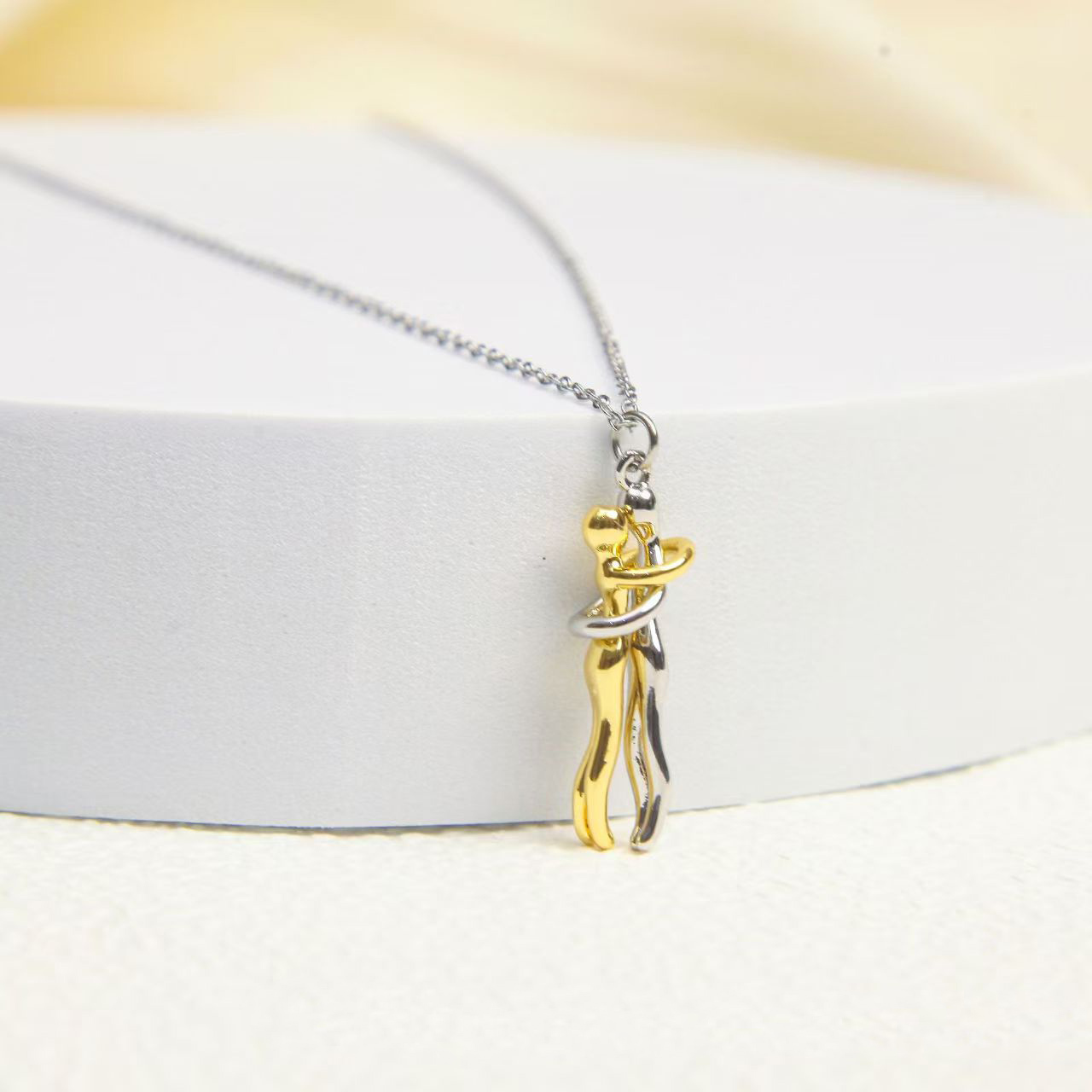 Embrace Love Pendant Necklace Soulmate Embrace Couple Necklace Forever Together Hug Pendant Necklace Thoughtful Gift for Couples