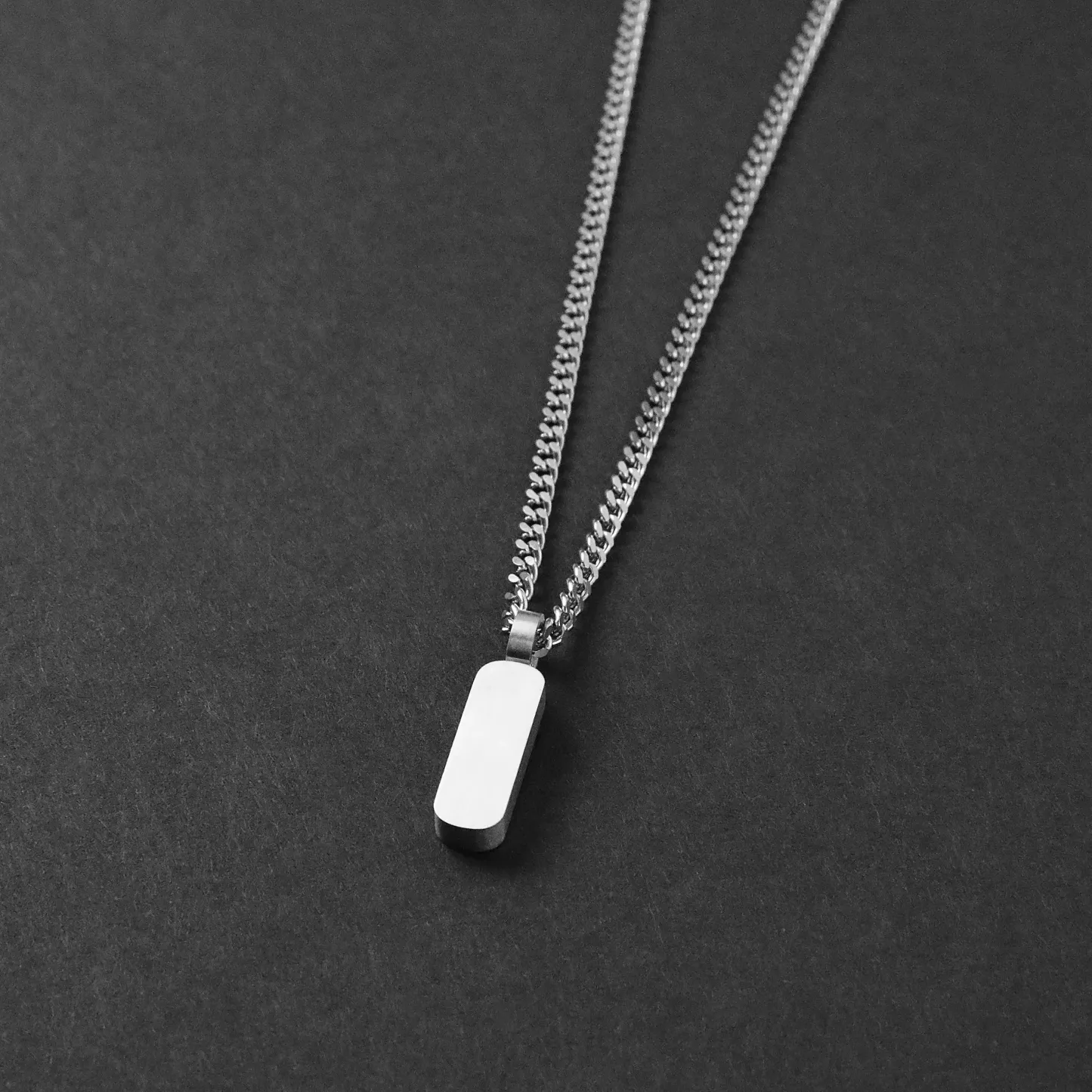 Men's Minimalist Bar Necklace Personalized Vertical Bar Necklace Custom Engraved Men's Bar Pendant Necklace Valentine's Day Gift