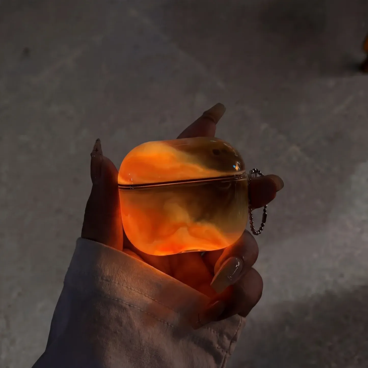 Custom Name Liquid Glitter AirPods Case Glow in the Dark Quicksand Sparkle Cute Protective Cover for AirPods 1 2 3 4 Shockproof