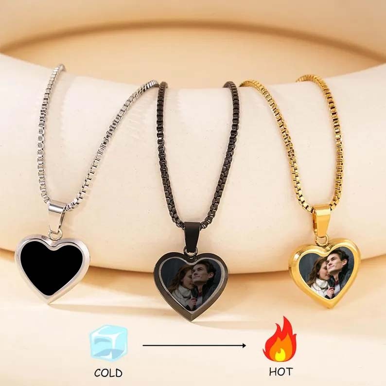 Mother's Day Gifts Custom Photo Hidden Heart Magic Necklace Personalized Cold Concealed Photo Necklace Heat Reveal Picture Necklace Gifts for Her