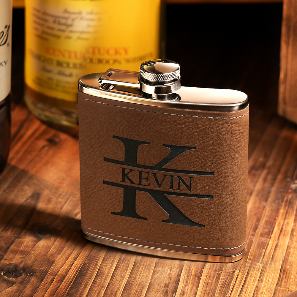Personalized Leather Flask for Men, Groomsmen Gifts, Best Man Gifts, Leather Hip Flask, Custom Engraved Flask for Groomsmen, Wedding Flask