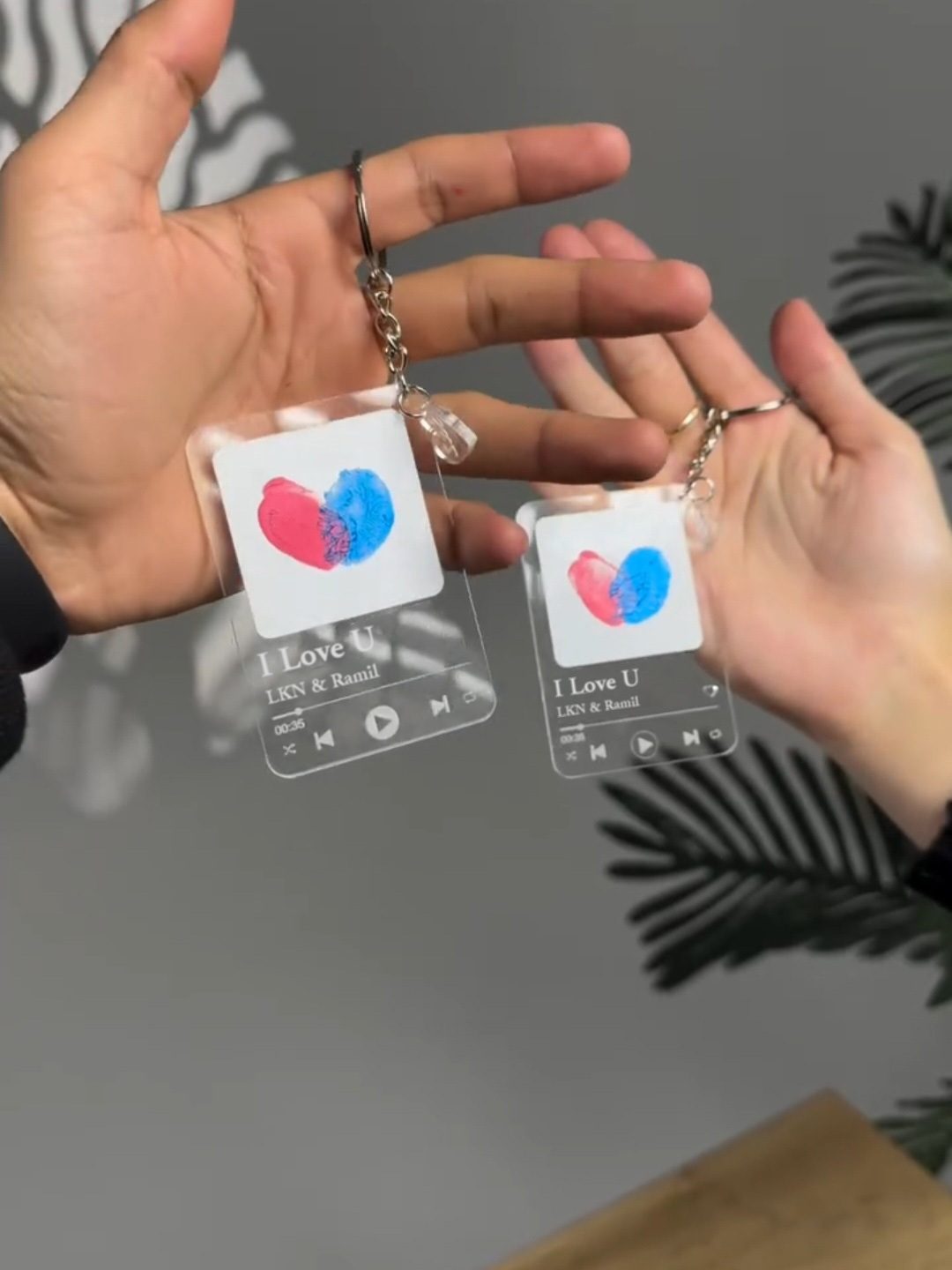 Fingerprint Keychain  Commemorate Your Special Day with a Unique Touch Anniversary Valentine’s Day for Couples Gifts Symbolizing Eternal Love