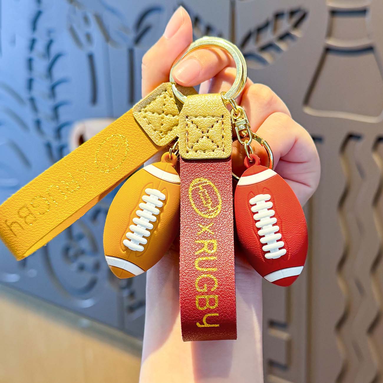 Mini Rugby Keychain PVC American Football Keyring Realistic 3D PVC Rugby Ball Keychain Strap Key Ring Gifts for Sports Lovers