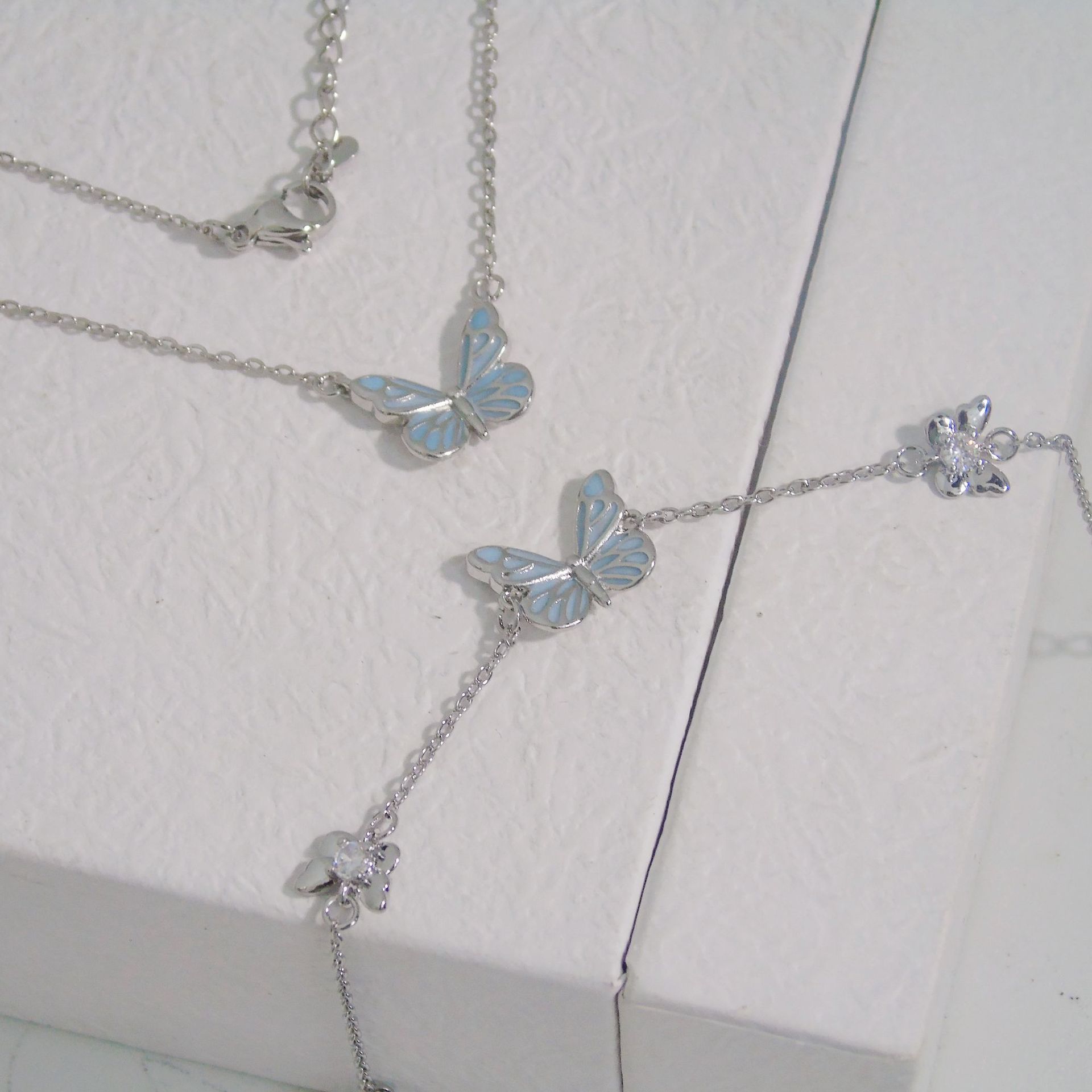 Glow in the Dark Butterfly Necklace Luminous Blue Butterfly Choker Chain For Women Girls