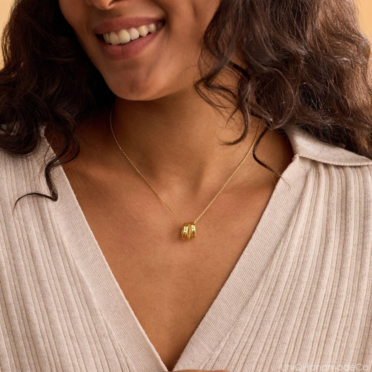 Personalized Two Names Engraved Circle Name Necklace Custom Family Name Circle Pendant Gift For Her