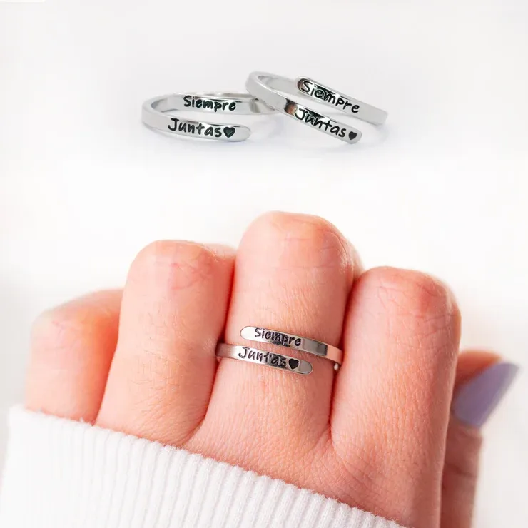 Customizable Spiral Ring with Dual Name Engraving – Meaningful Gift Jewelry