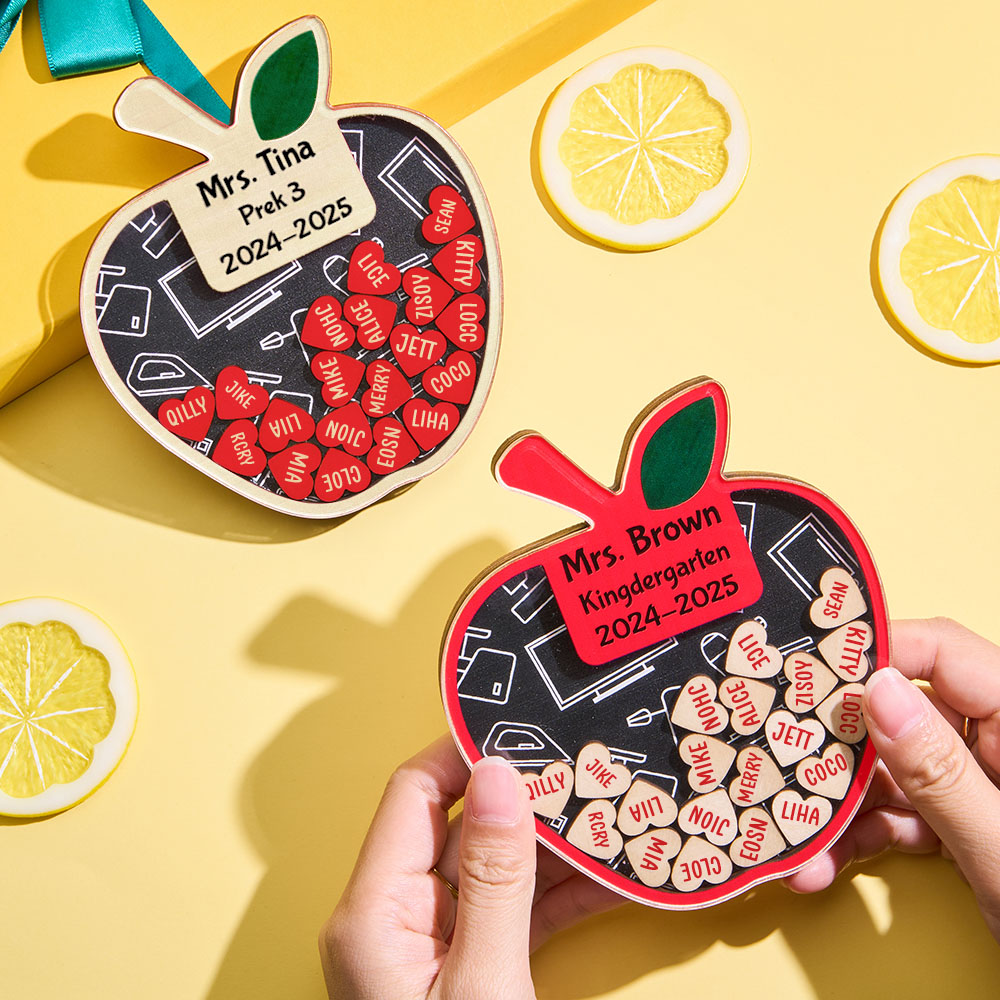 Personalized Teacher Appreciation Apple Magnet - Custom Classroom Thank You Gift with Student Names & School Year