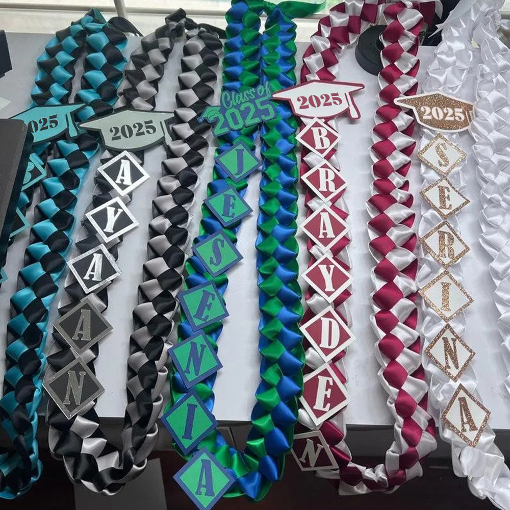 Graduation Lei 2025 Personalized/ sash