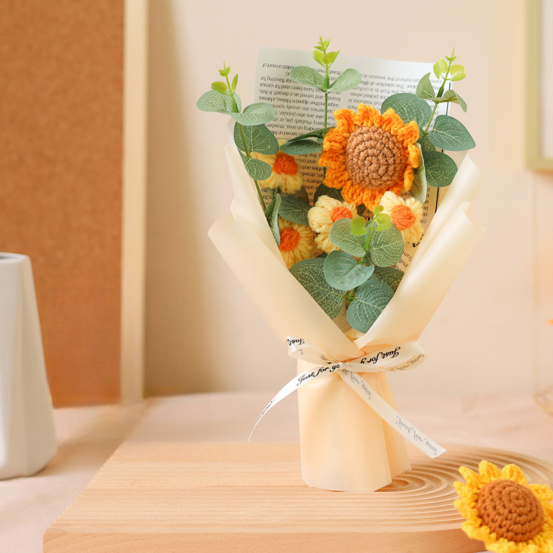 Crochet Flowers,Crocheted Sunflower,Handmade Rose Flowers,Knitted Flowers Bouquet,Anniversary Gift for Her,Mother's Day gift,Christmas Gift