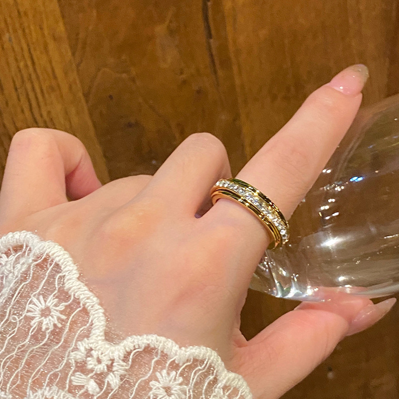 Cosmic Orbit Starry Spinner Ring – Touch the Stars with a Rotatable Sky Band Rotating Starlit Band for Stress Relief & Style