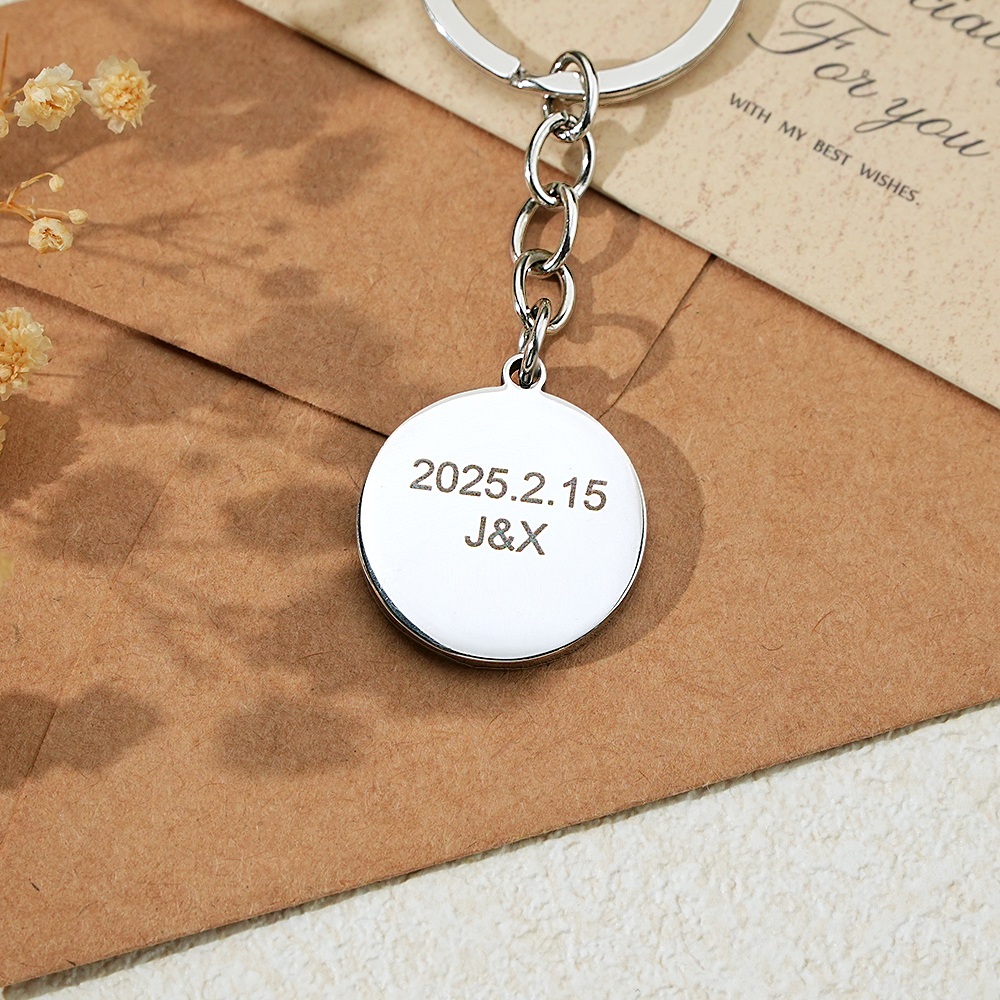 Personalized Magic Reveal Photo Keychain Custom Heat Sensitive Photo Keychain Customizable Temperature Changing Photo Keychain with Hidden Picture & Text Engraving