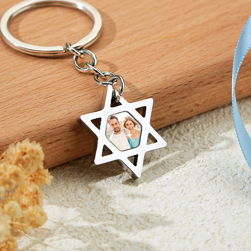 Custom Magical Temperature-Sensitive Star Photo Keychain Personalized Photo Keychain Photo Hidden Keychain with Engraving Text