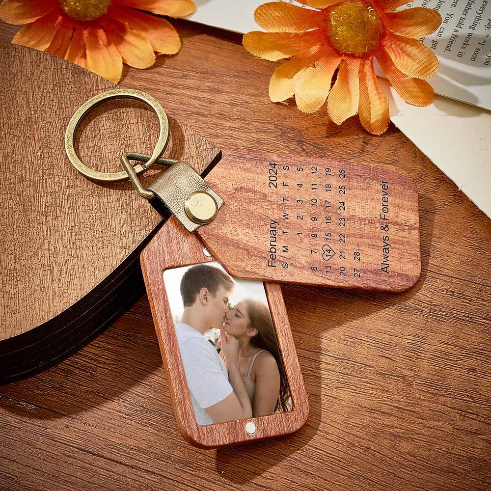 Personalized Calendar Photo Keychain Magnetic Engraved Keychain Valentine's Day Gifts for Him - NameNecklace