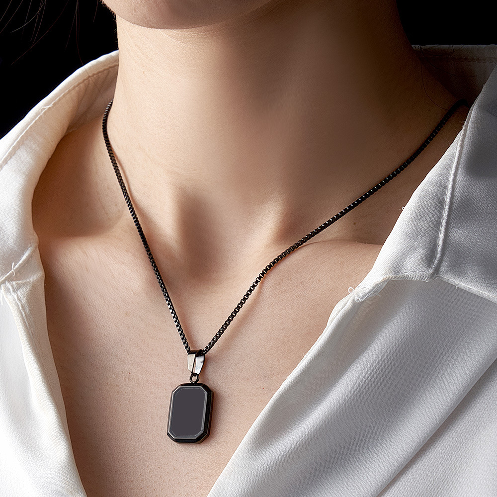 Father's Day Gifts Custom Photo Hidden Heart Magic Necklace Personalized Cold Concealed Photo Necklace Heat Reveal Picture Necklace Gifts for Him