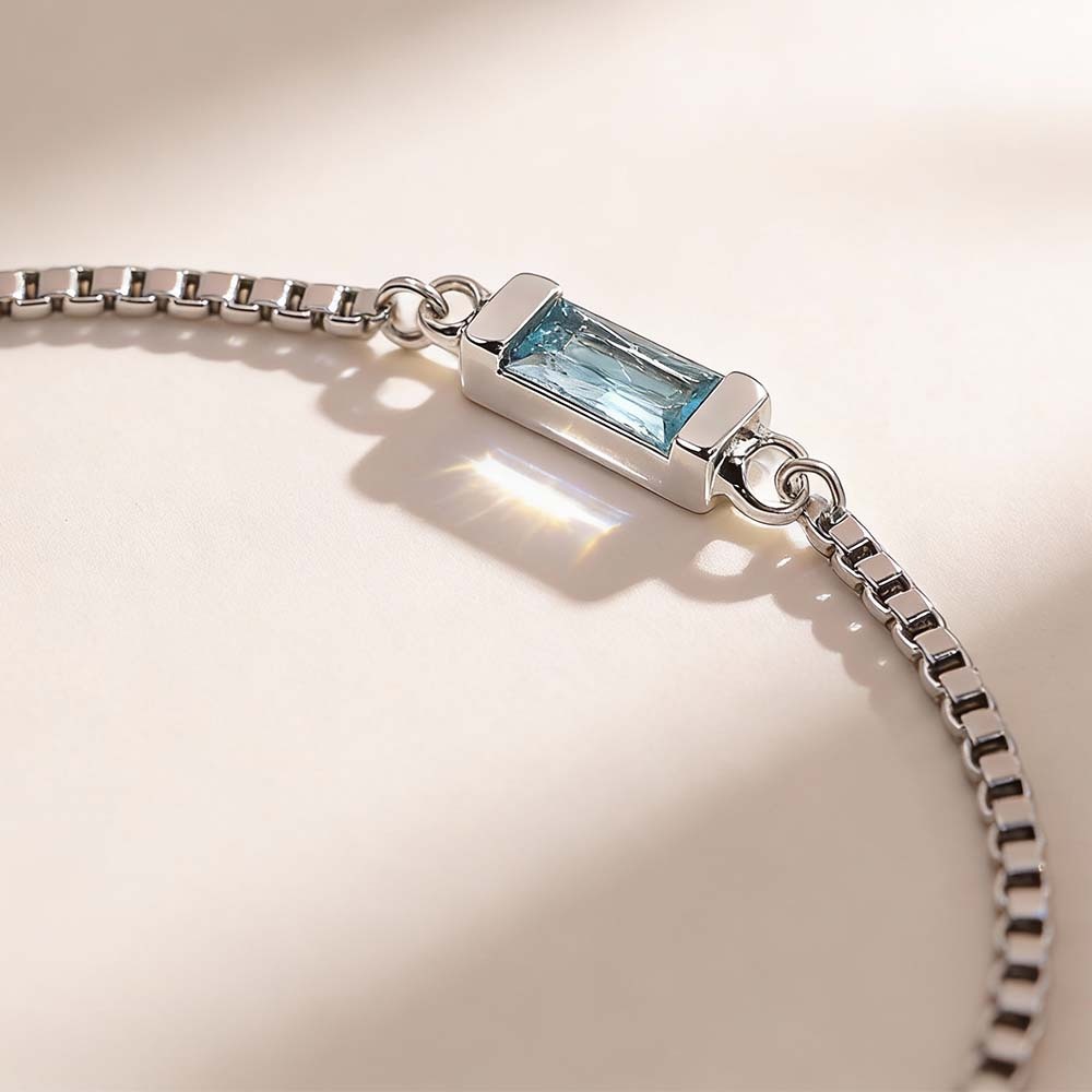 Personalized Baguette Birthstone Bracelet Dainty Family Birthstone Bracelet Modern Birthstone Bar Bracelet Christmas Gift for Her