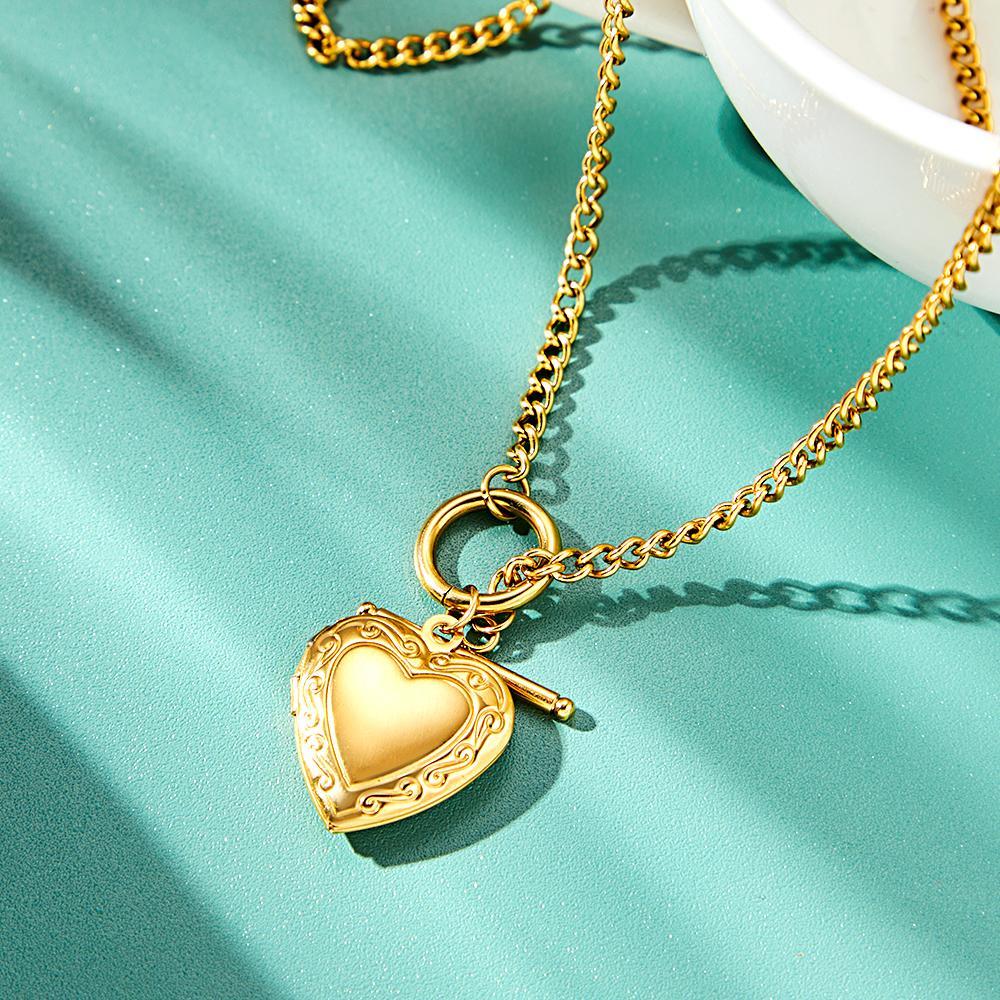 Gold Vintage Heart-Shaped Locket Necklace Tailored Gift For Best Friend Sibling On Christmas - NameNecklace
