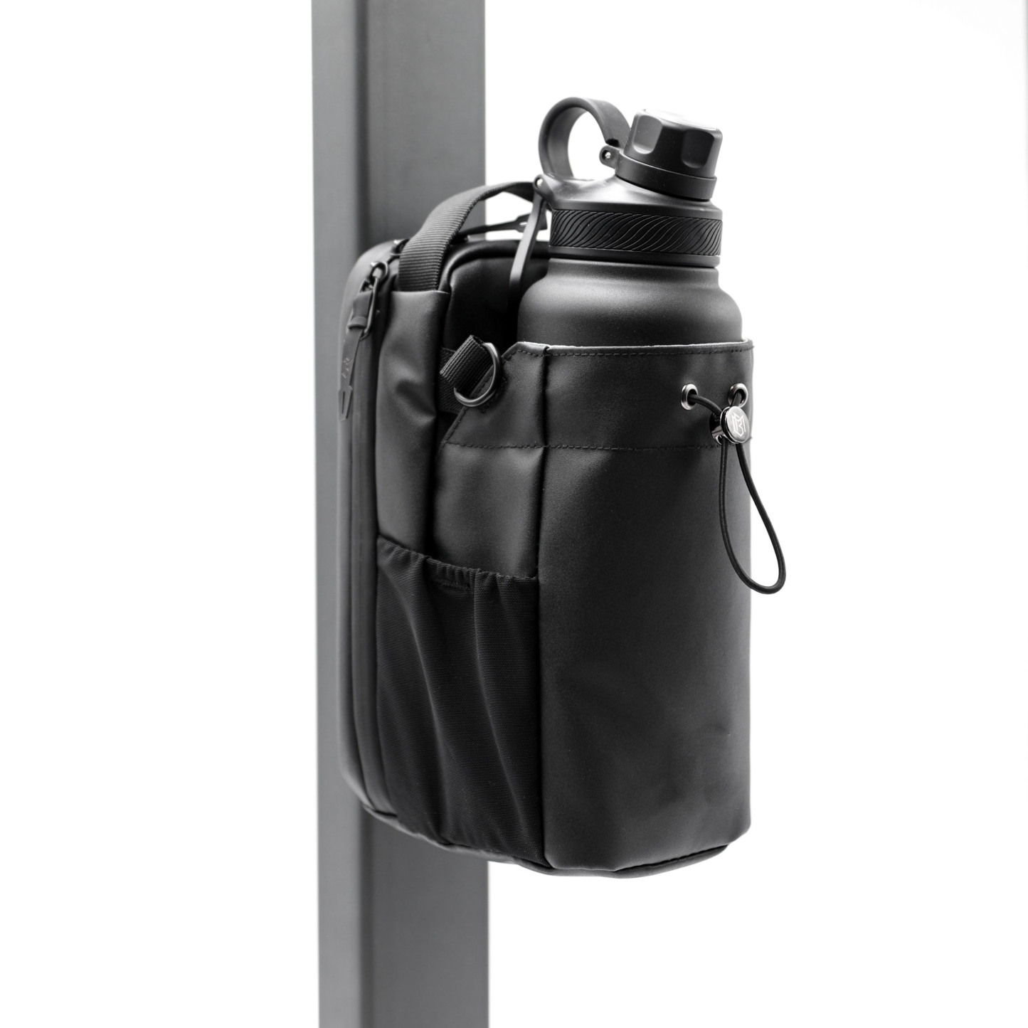 Magnetic Gym Water Bottle Bag 3 Magnet Hands Free Fitness Pouch Secure