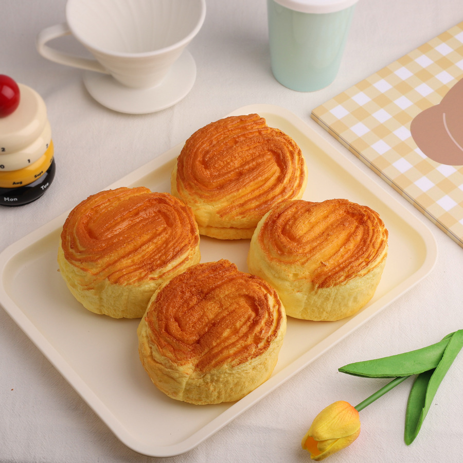 Hand-Torn Bread Squishy Slow Rebound Stress Relief Toy with Fragrance(Only 1 PC)