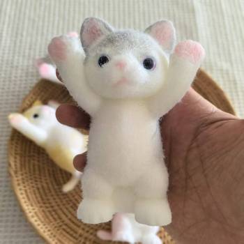 Raising Hand Cat ??Squishy Slow Rebound Stress Relief Toy Cute Doll