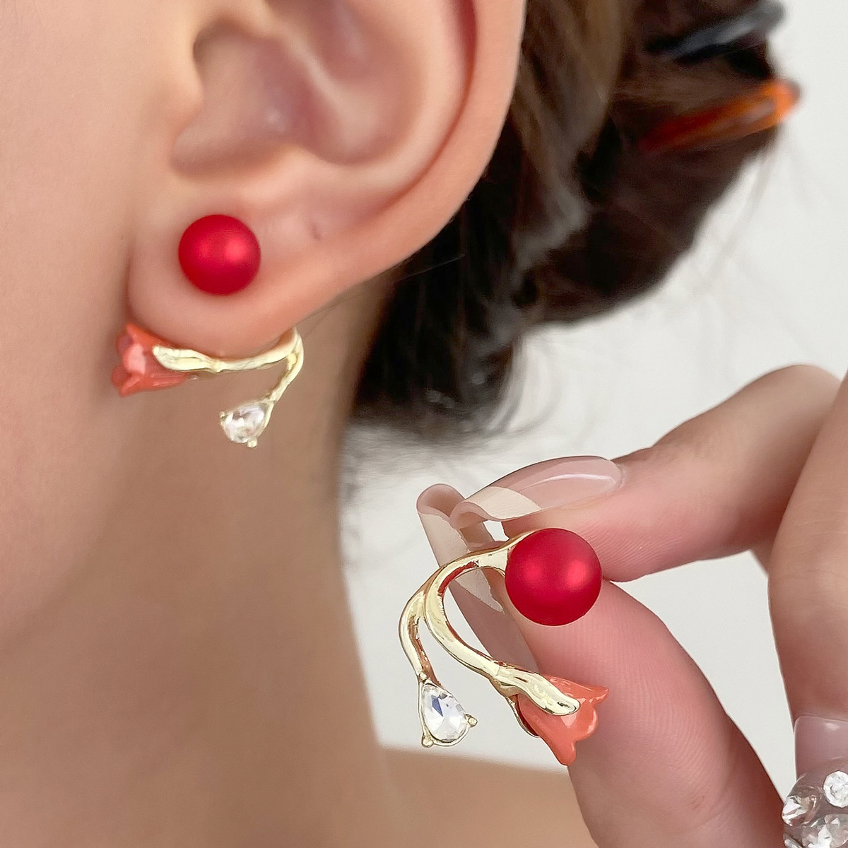Elegant Tulip Ear Jacket Earrings, Floral Pearl & Rhinestone Studs, Two-Way Flower Ear Cuffs