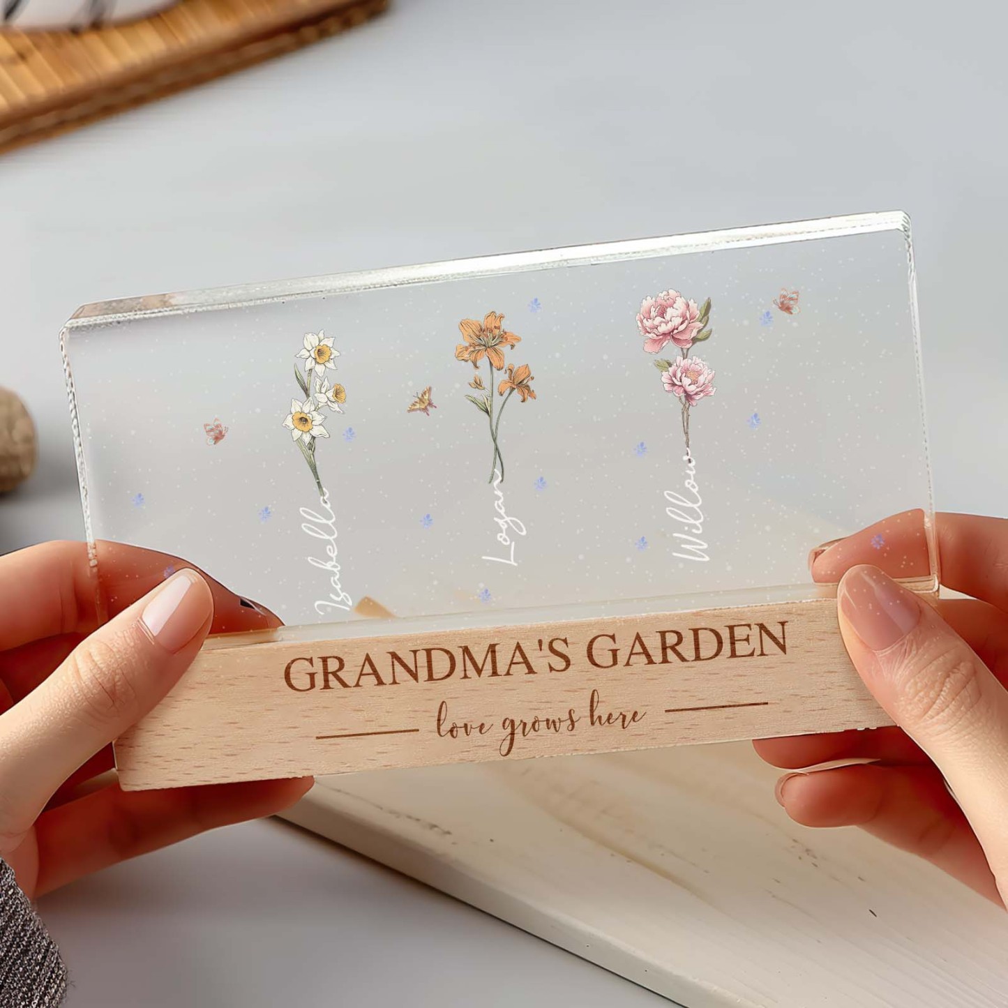Grandma��s Garden Birth Month Flowers Personalized Acrylic Block LED Night Light, A Heartfelt Gift for Grandma��s Birthday, Mother��s Day, or Just Because