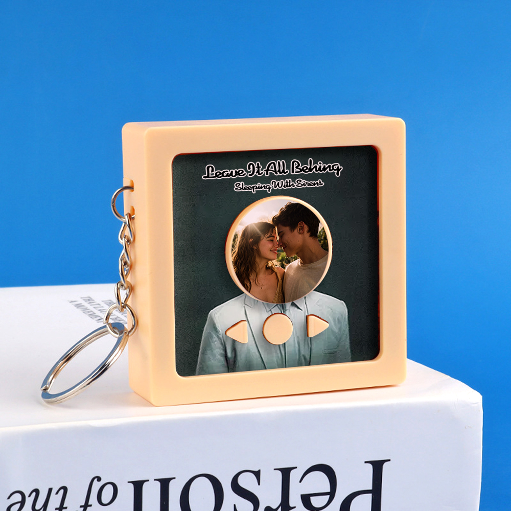 Personalized Photo Music Album Keychain Voice Recorder Custom Song Keychain with Picture and Album Art Mini Record Player Keychain