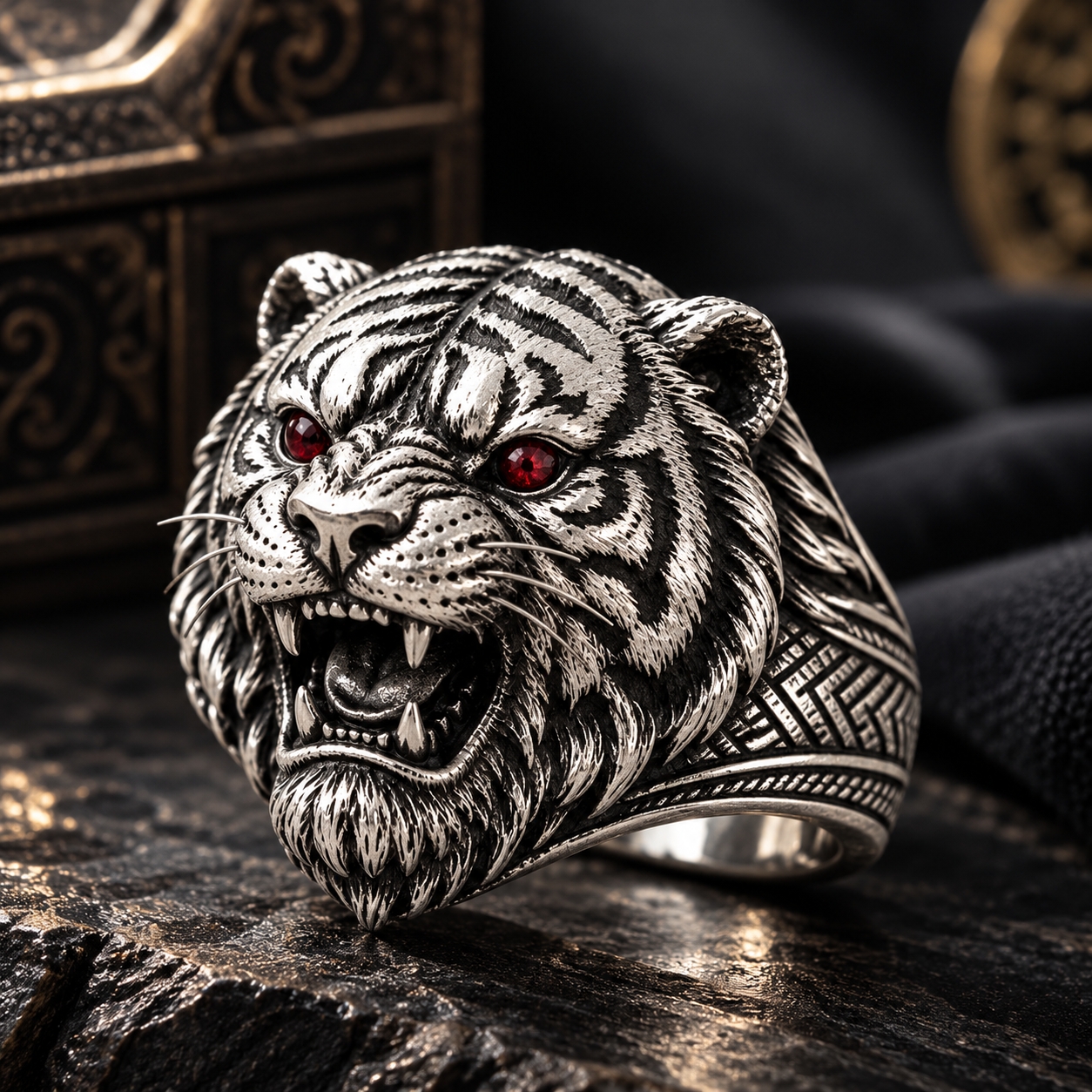 Roaring Lion Ring – Sculptural 925 Sterling Silver with Red Eyes, Tribal Patterns & Wide Band