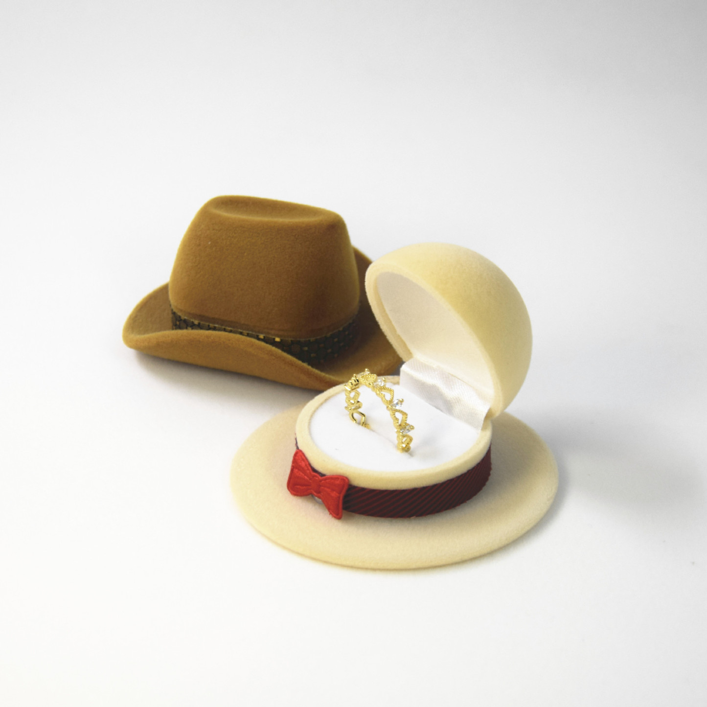 Hat-Shaped Gift Boxes Creative Hat Gift Box Set & Cowboy Hat and White Casual Cap Design for Special Occasions