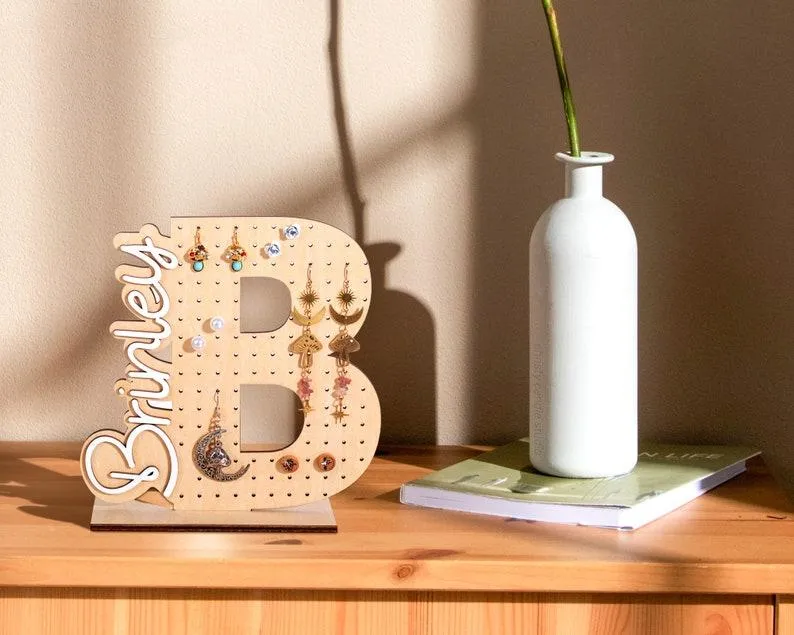 Personalized Earring Holder - Custom Earring Display, Wood Jewelry Organizer, Mother's Day Gift, Gifts for Girlfriend, Birthday Gift for Her