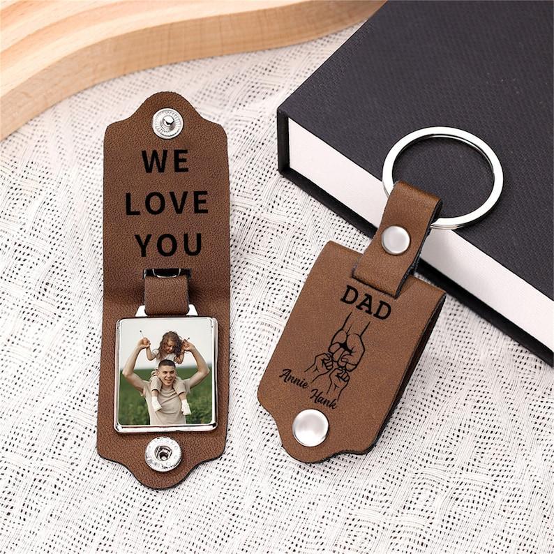 Personalized Picture Keychain for Dad, Fist Bump Custom Kids Name Keyring,Mens Leather Keychain, Anniversary Gifts for Him, Fathers Day Gift