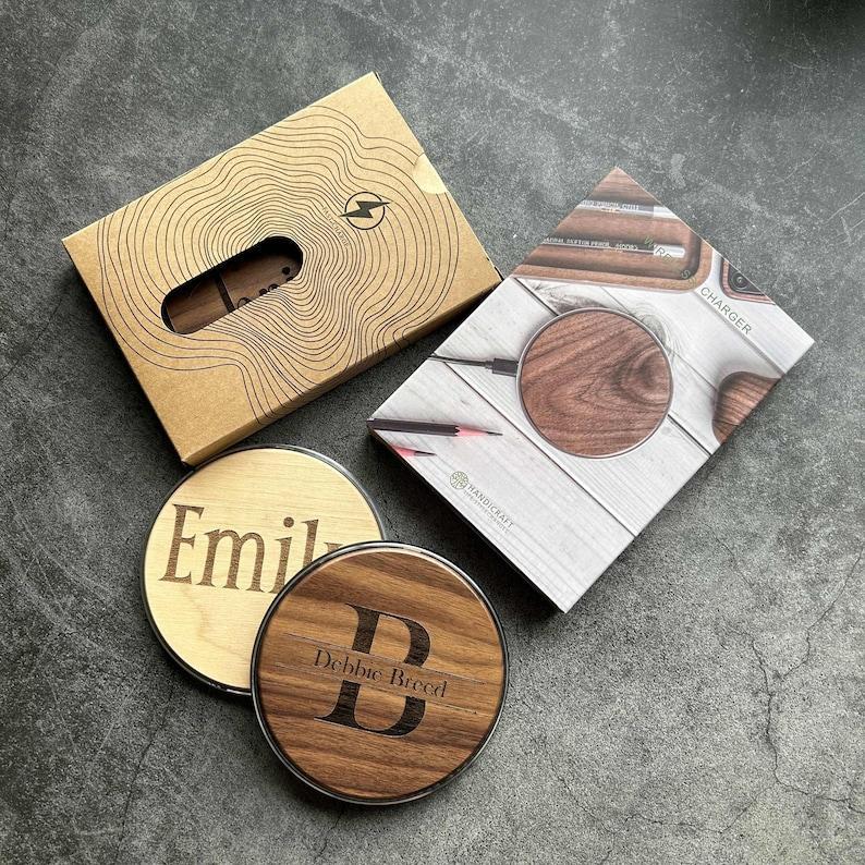 Personalized Wooden Wireless Charger Pad, Custom Wood Wireless Charger Station, 15W Fast Charging, Portable Qi Wireless Charger