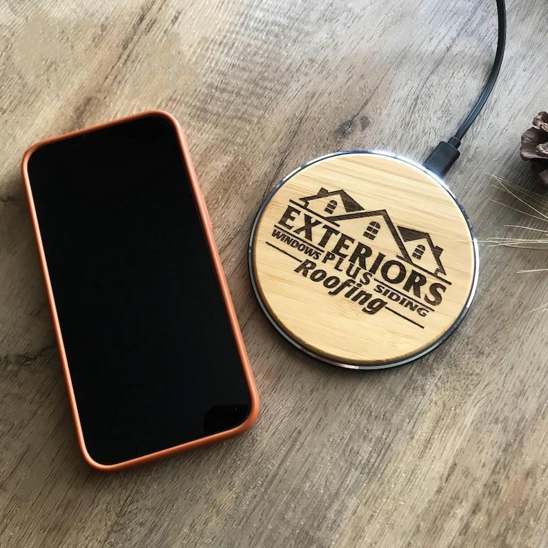 Personalized Wooden Wireless Charger Pad, Custom Wood Wireless Charger Station, 15W Fast Charging, Portable Qi Wireless Charger