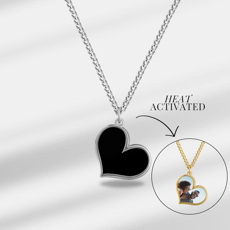Personalized Magic Photo Heart Reveal Necklace Custom Heat-Activated Hidden Keepsake Hide Message Photo Necklace Gifts for Her