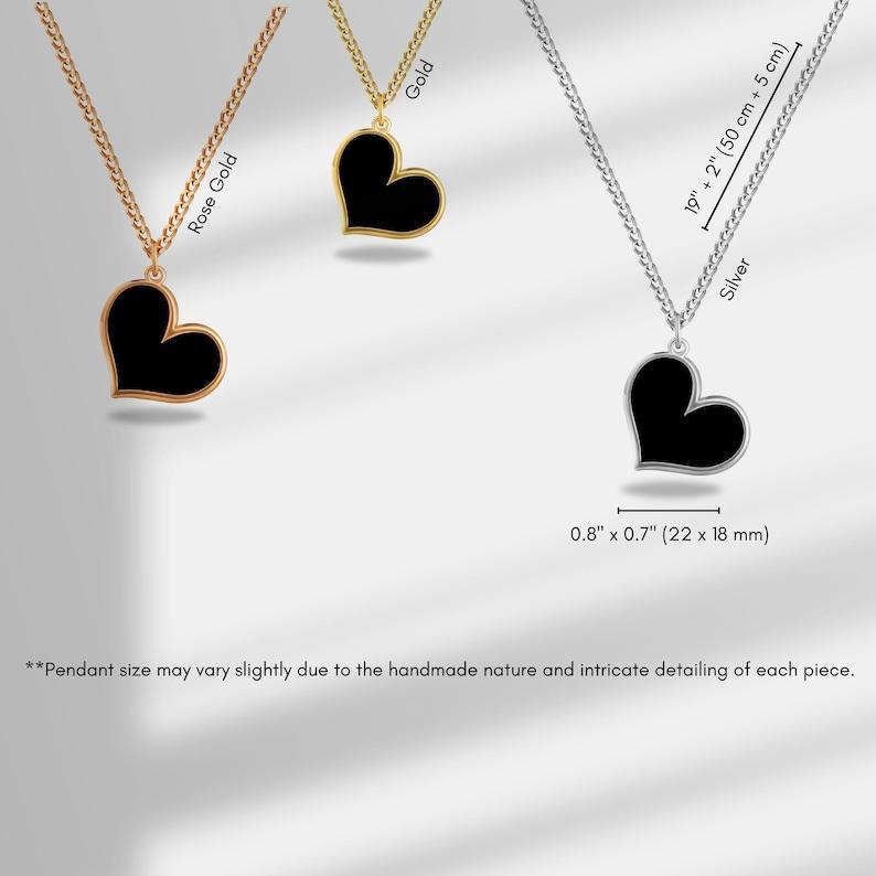 Personalized Magic Photo Heart Reveal Necklace Custom Heat-Activated Hidden Keepsake Hide Message Photo Necklace Gifts for Her