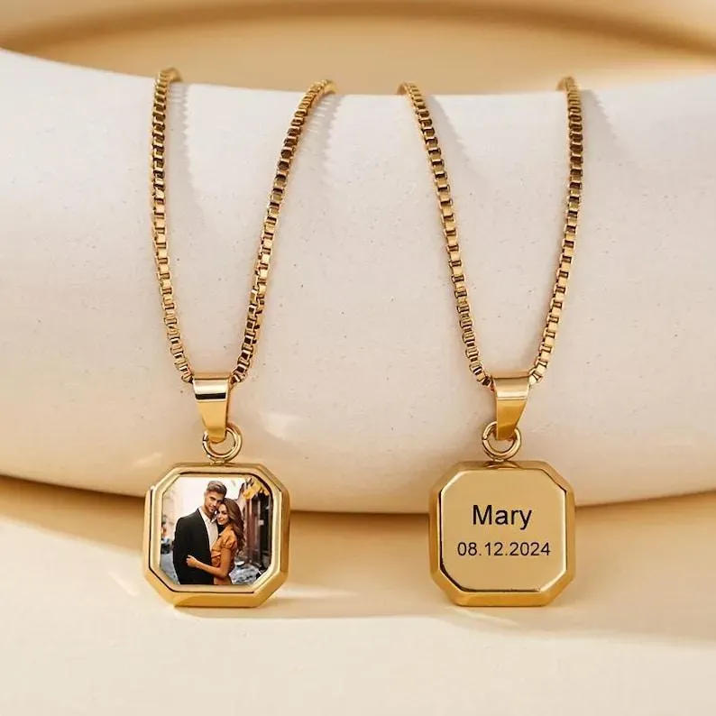 Mother's Day Gifts Custom Photo Hidden Heart Magic Necklace Personalized Cold Concealed Photo Necklace Heat Reveal Picture Necklace Gifts for Her