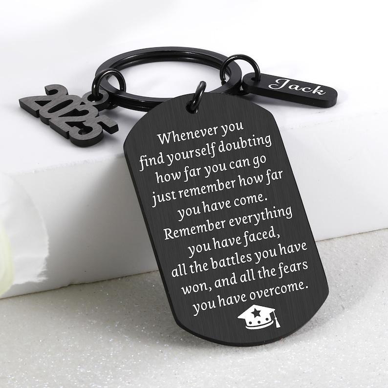 Personalized Graduation Keychain, Class of 2025 Gifts, So Proud of You Grad Decor, Inspirational Graduation Gifts in Bulk for Women Men Him