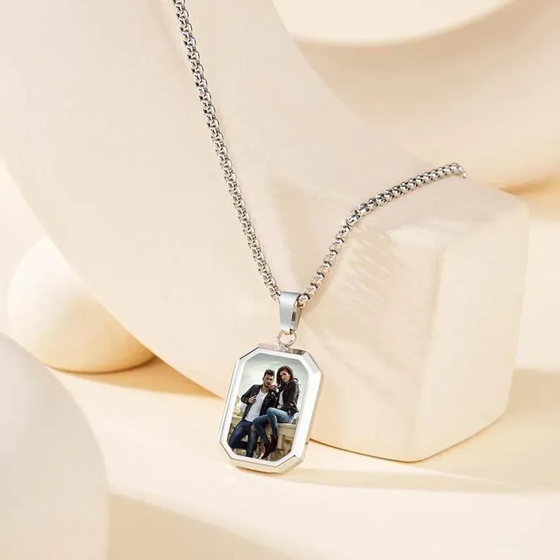 Mother's Day Gifts Custom Photo Hidden Heart Magic Necklace Personalized Cold Concealed Photo Necklace Heat Reveal Picture Necklace Gifts for Her