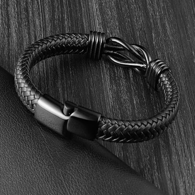 Personalized Infinity Knot Bracelet with Little Hug from Heaven Card & Custom Name Engraving. Memorial Sympathy Gift. Loss of Loved One Gift