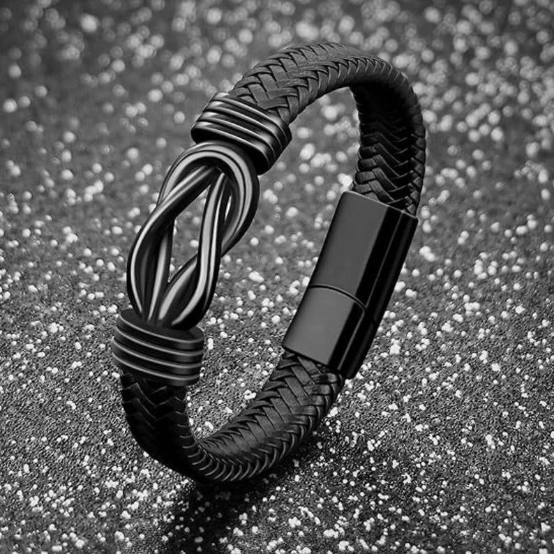 Personalized Infinity Knot Bracelet with Little Hug from Heaven Card & Custom Name Engraving. Memorial Sympathy Gift. Loss of Loved One Gift