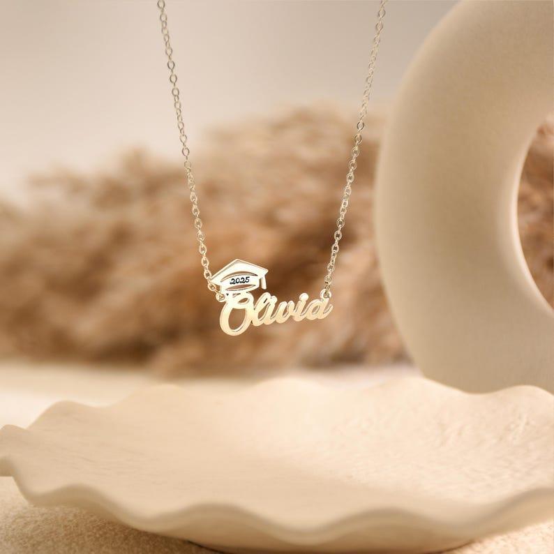 Personalized Graduation Necklace 2025, Personalized Bachelor Cap Necklace with Name, Graduation Jewelry Gift, Name Grad Cap Jewelry for Her