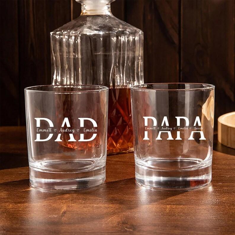 Custom Whiskey Glass for Dad - Personalized 10oz Bourbon Glass with Kid's Name, Alcohol Gift for Father's Day, Grandpa or Son
