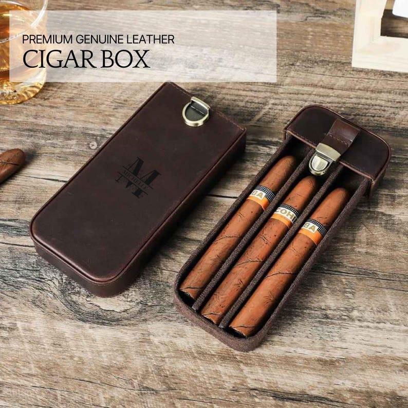 Personalized Leather 3-Slot Cigar Case Custom Full-Grain Leather 3-Cigar Holder Luxury Personalized Cigar Travel Case with Buckle Closure for Men