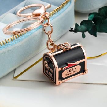 Personalized Openable Love Mail Mailbox Design Bag Charm Keychain Custom Love Letter and Text Hidden Message Key Ring Romantic Surprise Gift for Lover