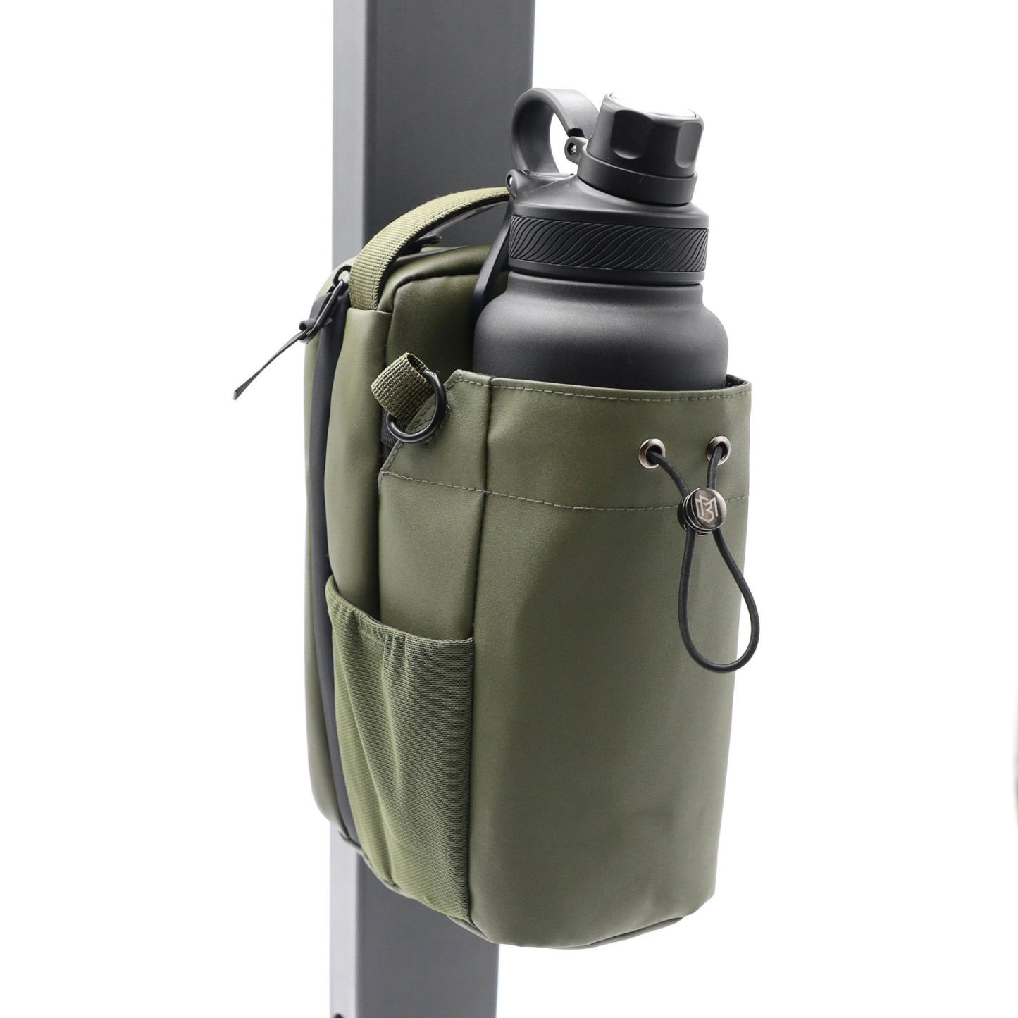 Magnetic Gym Water Bottle Bag 3 Magnet Hands Free Fitness Pouch Secure Workout Organizer Phone Key Card Storage