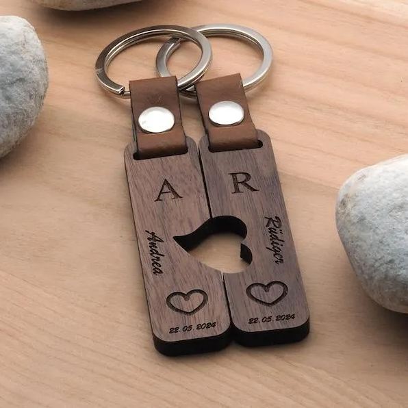 Couple Puzzle Keychain Set – Personalised Wooden Keyring with Engraved Names & Symbols Matching Gift for Partners or Best Friends